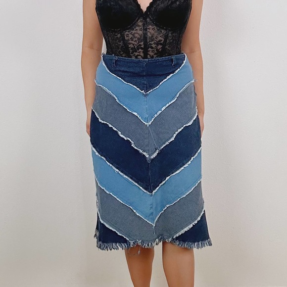 Vintage Y2K Divine Patchwork Denim Midi Skirt Size M - Picture 2 of 4